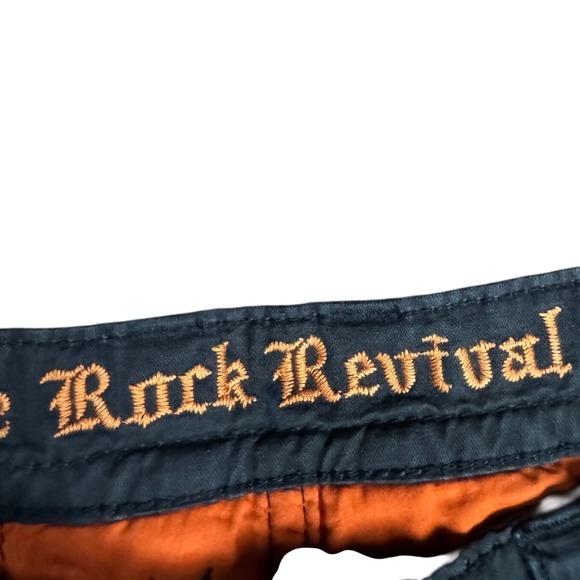 Rock Revival Mens Classic Cargo Shorts Gray Heavy White Stitch Distressed 32 23 - Picture 10 of 16